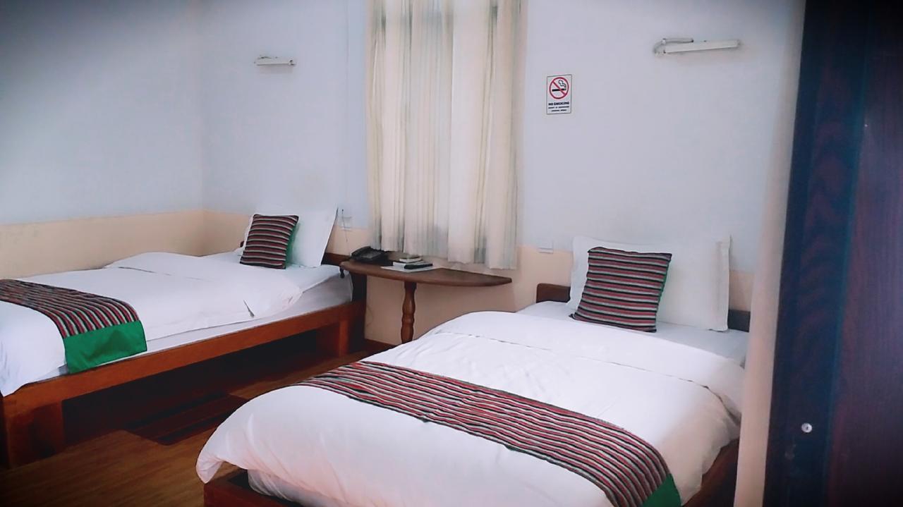 Wun Tawp Garden Hotel Myitkyinā Exterior photo