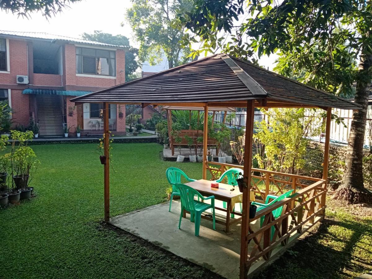 Wun Tawp Garden Hotel Myitkyinā Exterior photo